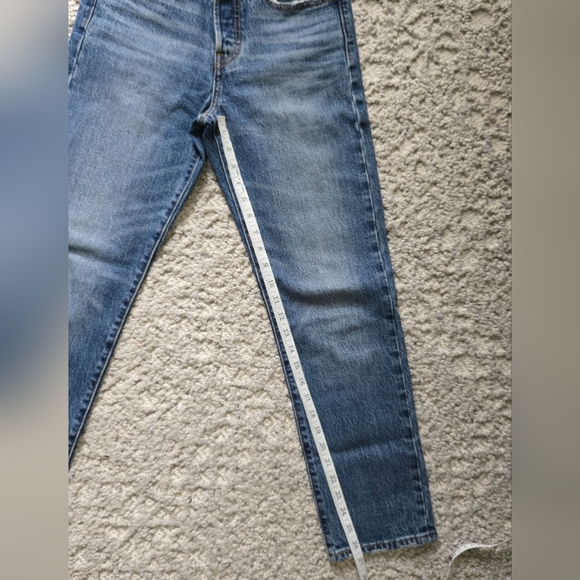 Levi's Wedgie Straight Jeans - Picture 6 of 7